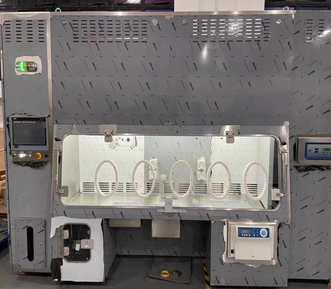 Cell processing isolator